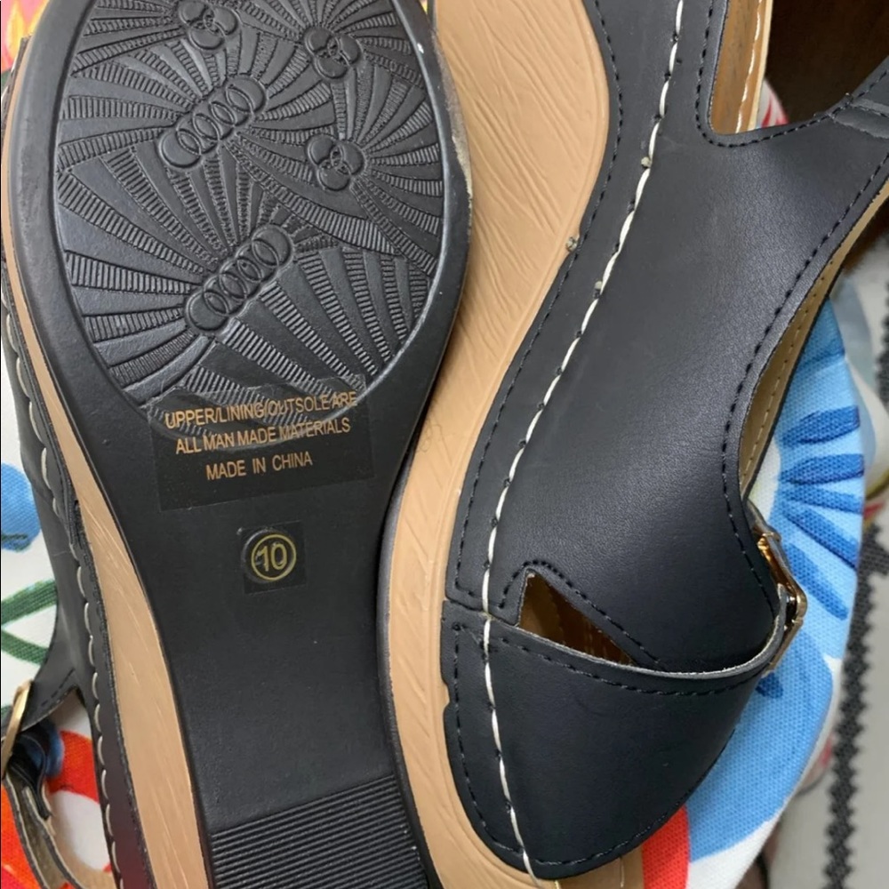 Black shoe